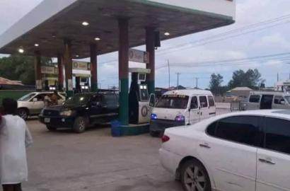 FUNCTIONING FILLING STATION ALONG LEKKI-EPE EXPRESSWAY By Awoyaya Ibeju Lekki, Lagos