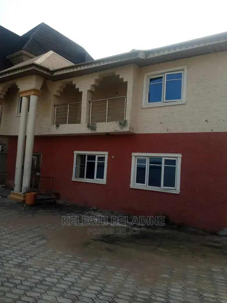 3 bdrm Block of Flats in Lakeview, Amuwo-Odofin for Sale
