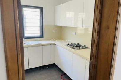 Luxury 5 Bedrooms Detached Duplex With Bq