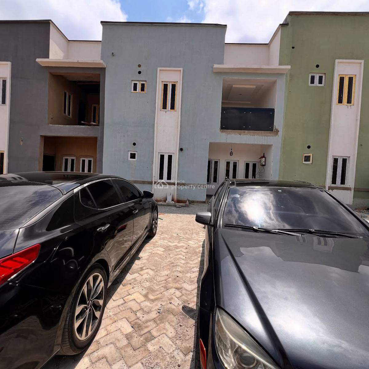 4 bedroom terraced duplex for sale