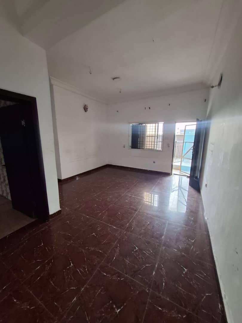 Three Bedroom Flat Available in a very Secured Estate at Majek Sangotedo. Rent 1.8m