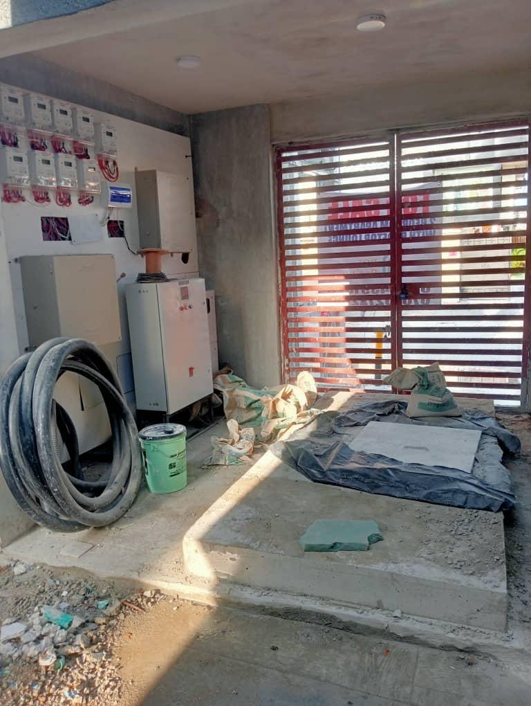 8 units of 2bedroom Apartment for sale in Lekki phase1 Roof top