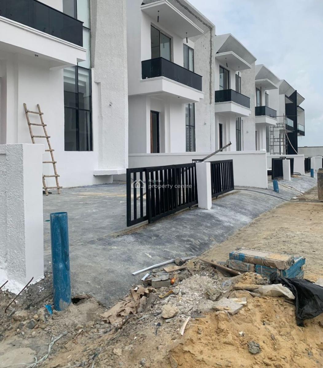 Luxury 5 Bedroom Duplex