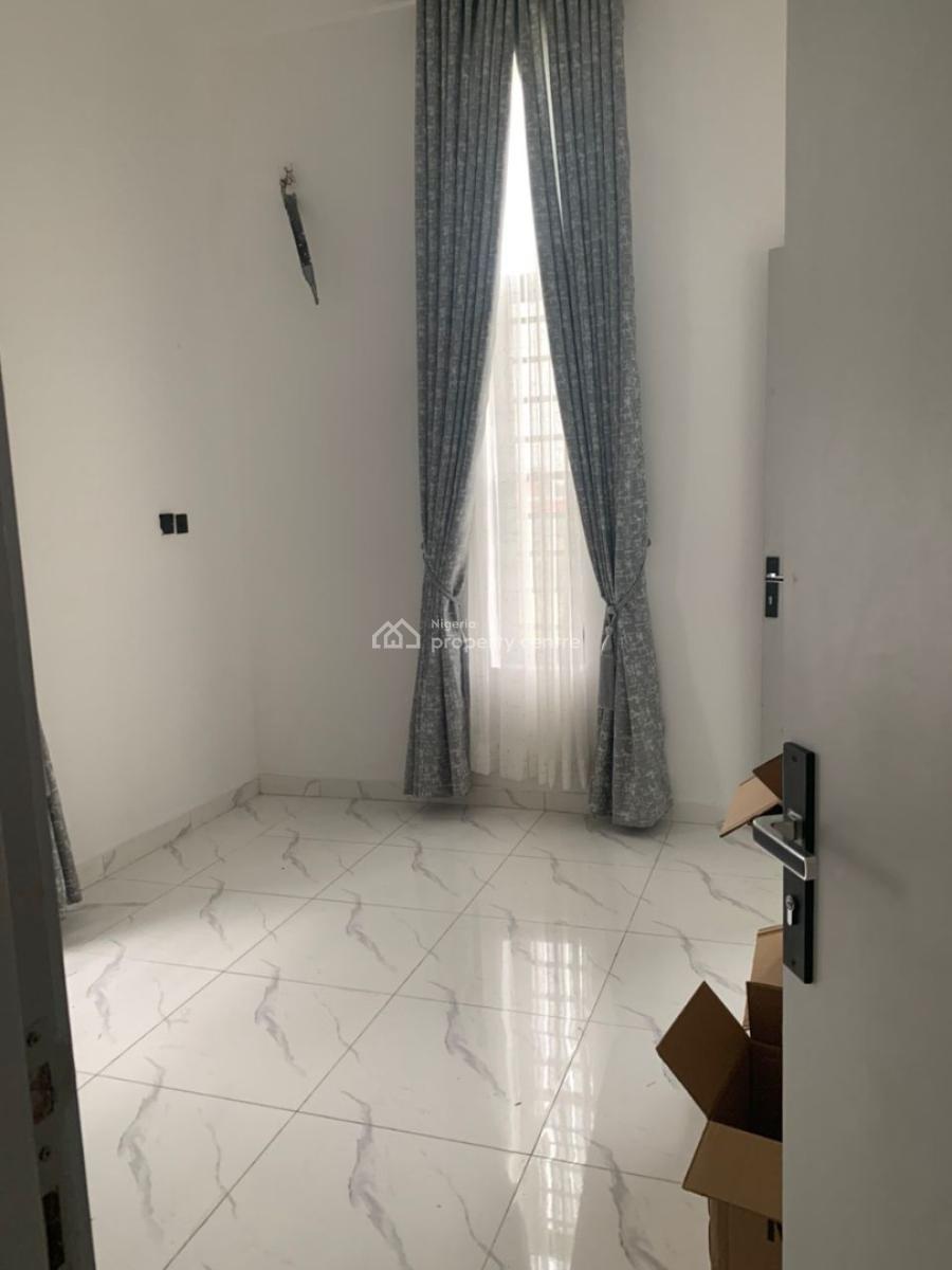 Luxury 5 Bedroom Duplex