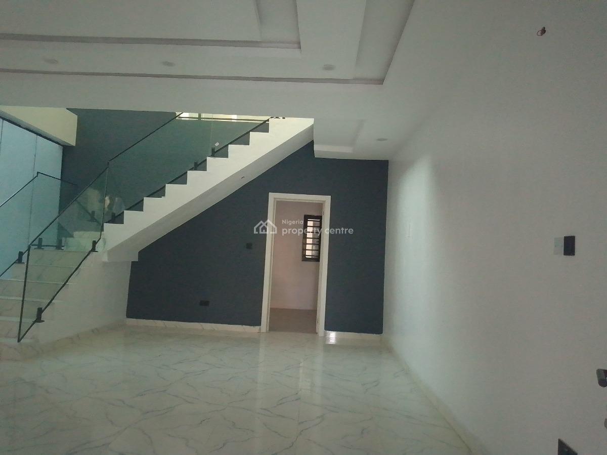 4 bedroom semi-detached duplex for sale