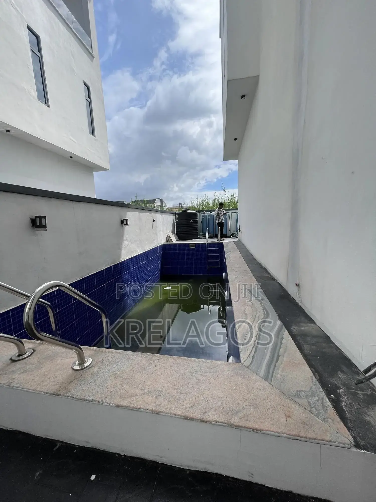 Magnificent 5 Bedroom Fully Detached Duplex With Cinema