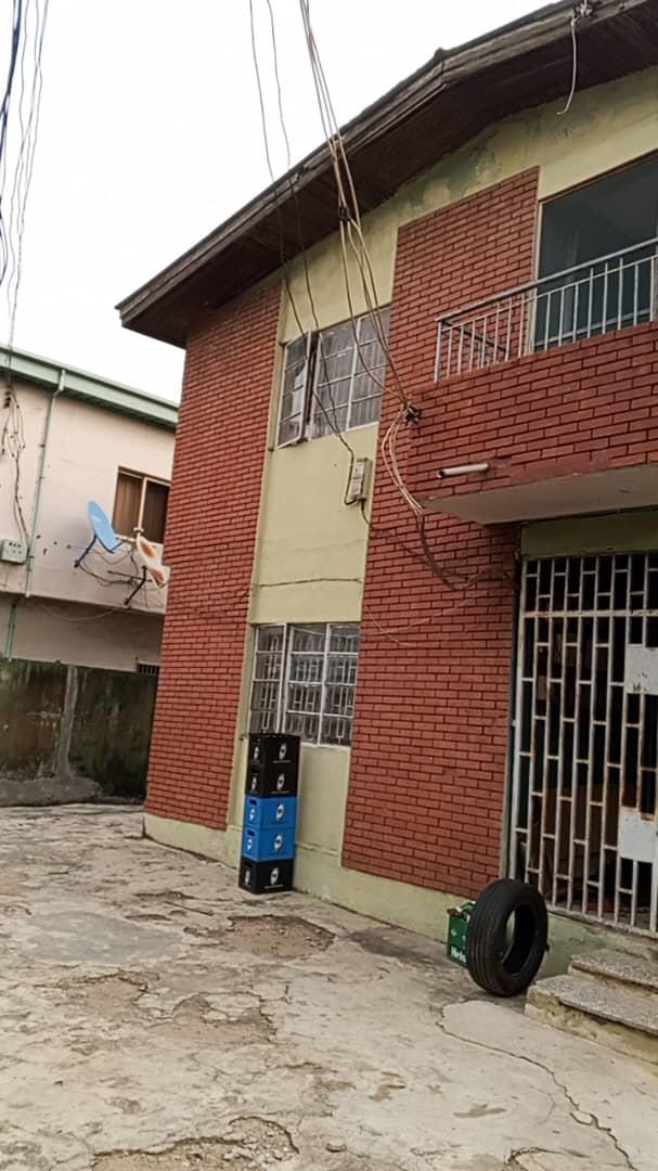 FOR SALE  A block of 2 units 4bedroom duplex with 2 units of mini flat BQ is available for sale in a well secured estate!