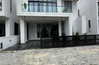 Luxury 5bedroom Fully Detached Duplex At Chevron Toll Gate