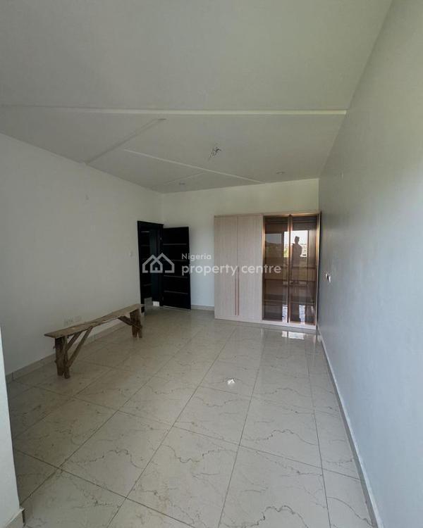 4 bedroom terraced duplex for sale