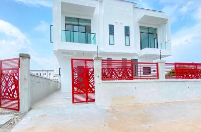 Newly Built 4 Bedroom Semi-detached Duplex With Bq