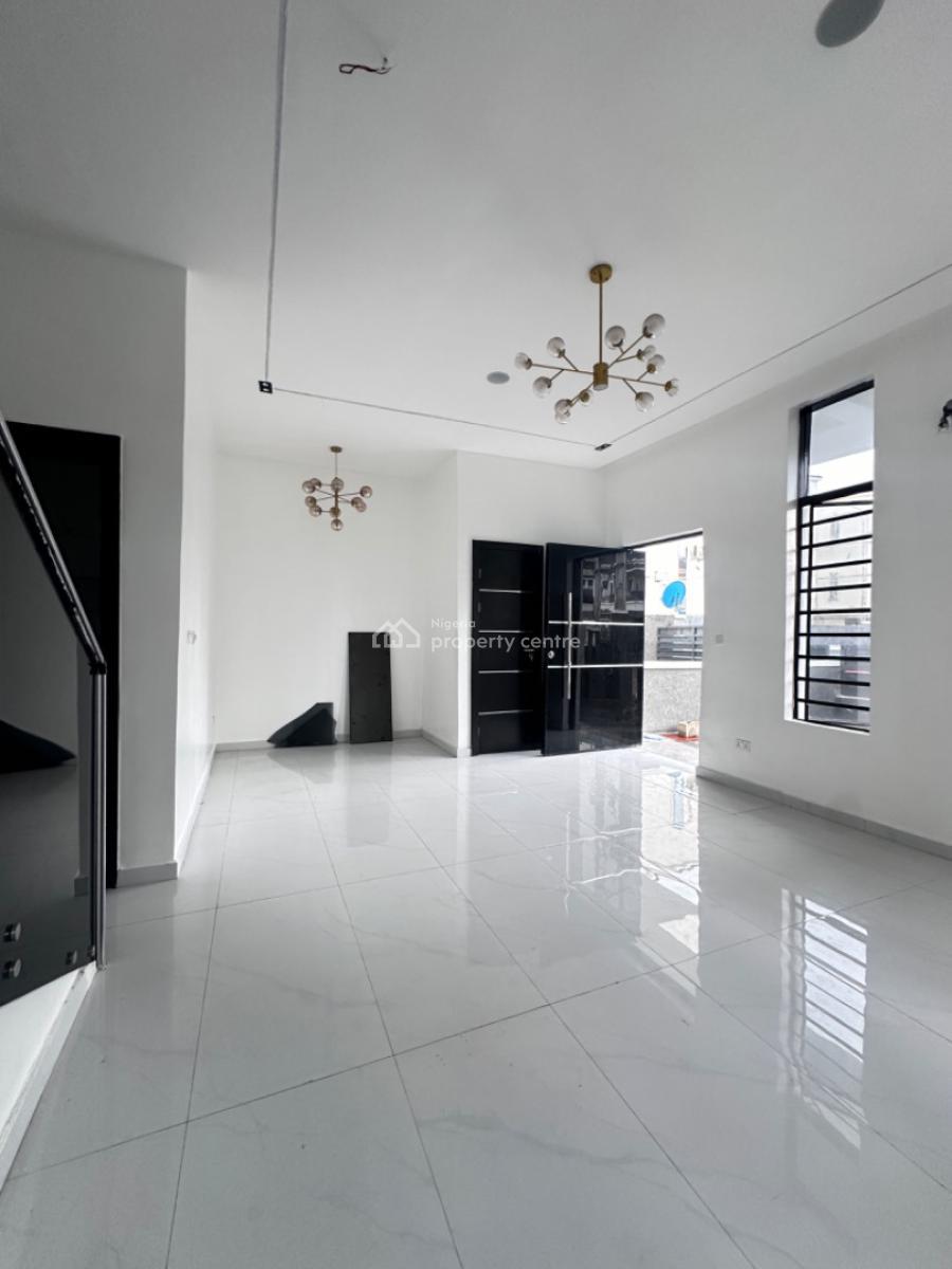 4 bedroom semi-detached duplex for sale