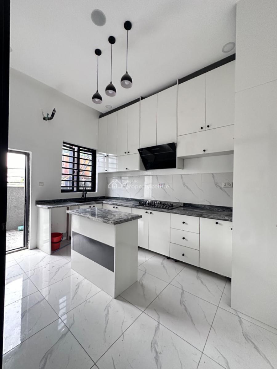 4 bedroom semi-detached duplex for sale