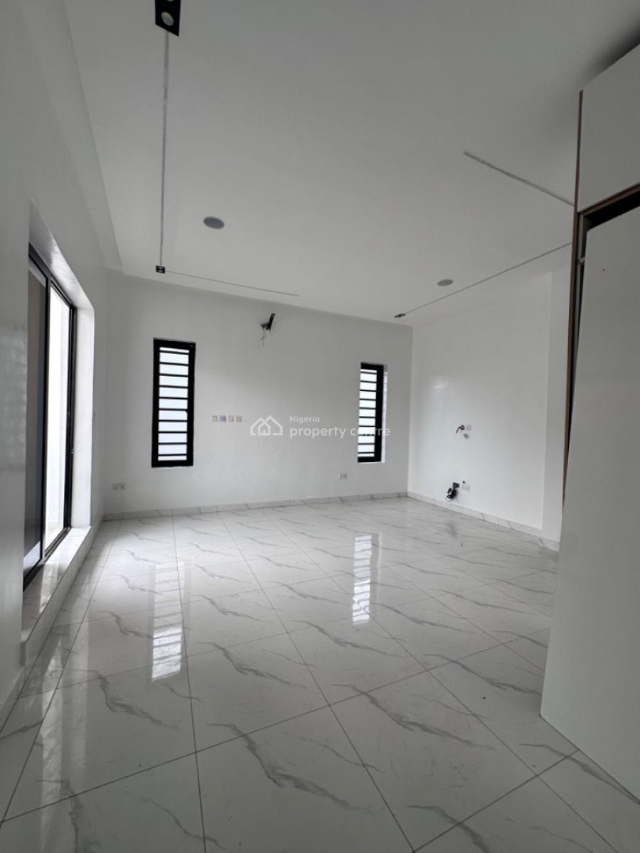 4 bedroom semi-detached duplex for sale
