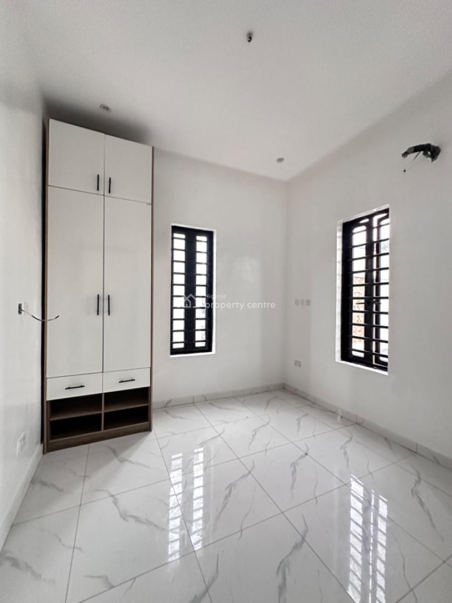 4 bedroom semi-detached duplex for sale