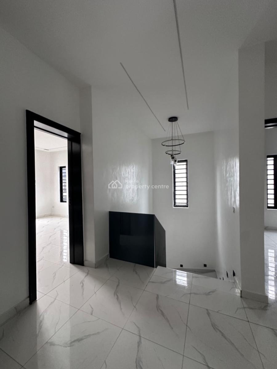 4 bedroom semi-detached duplex for sale