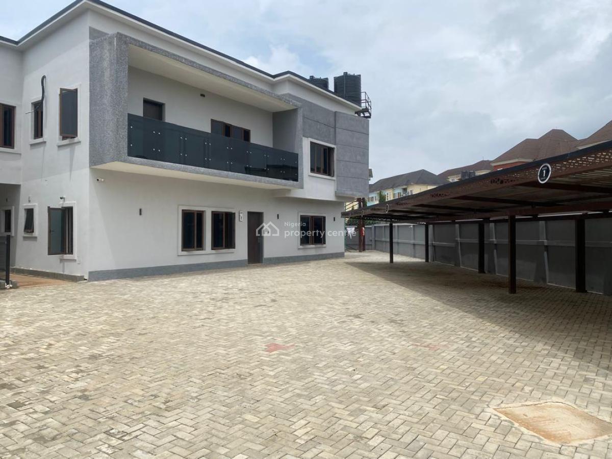 10 bedroom detached duplex for sale