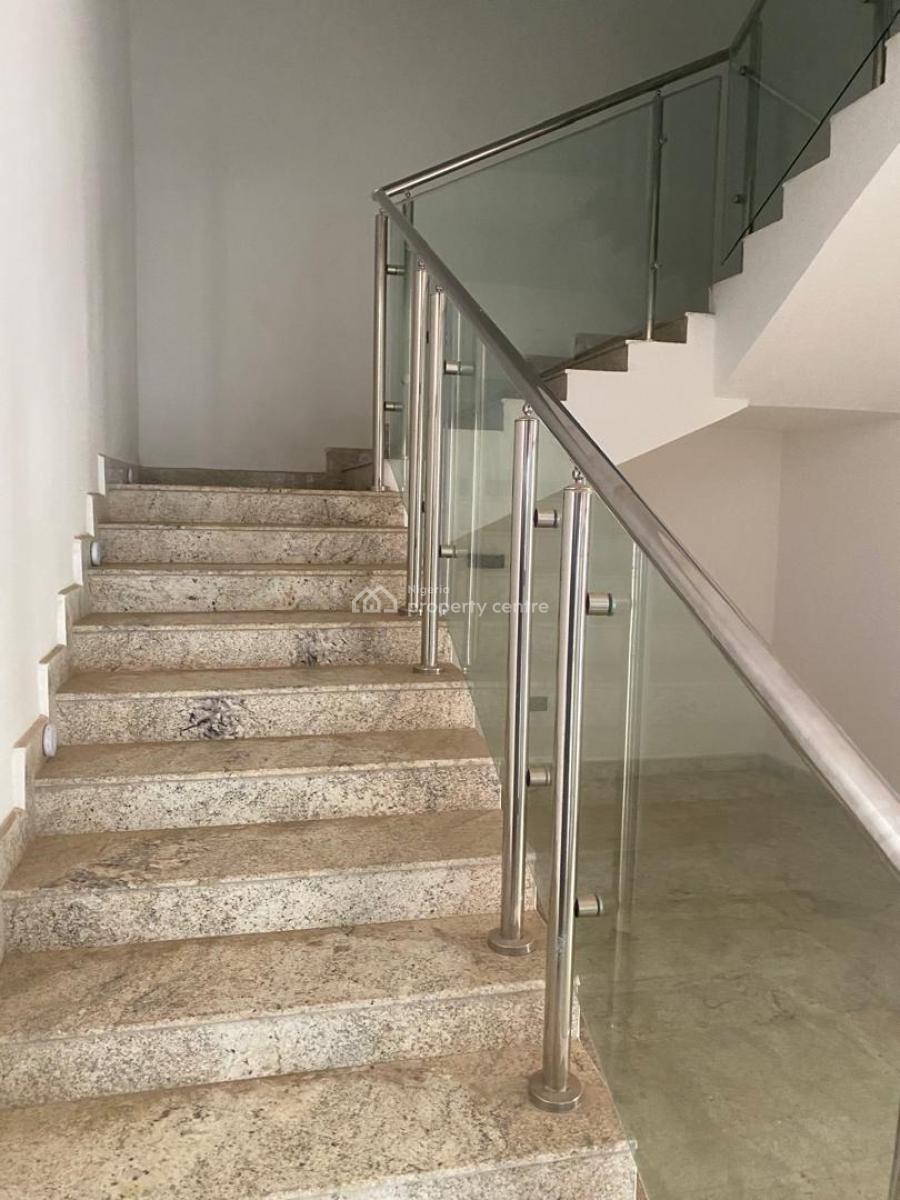 10 bedroom detached duplex for sale