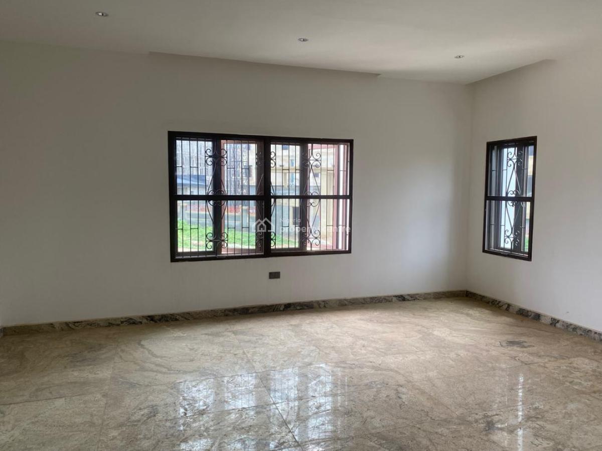 10 bedroom detached duplex for sale