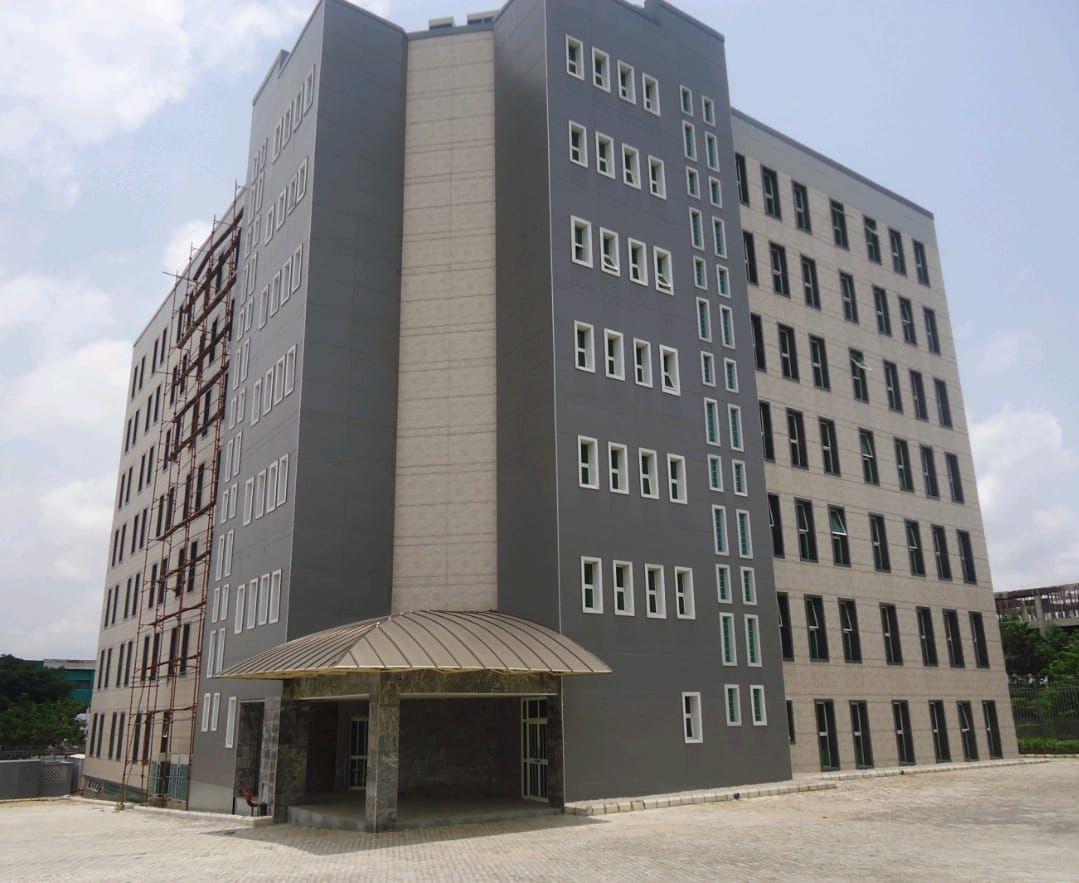 HOTEL FOR URGENT SALE IN THE HEART OF ABUJA TOWN