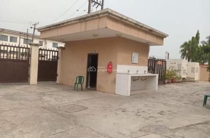 Plaza / complex / mall for sale