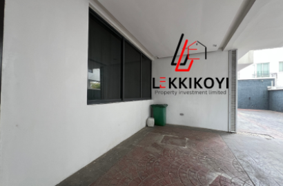 Luxury Furnished 3 Bedroom Terrace