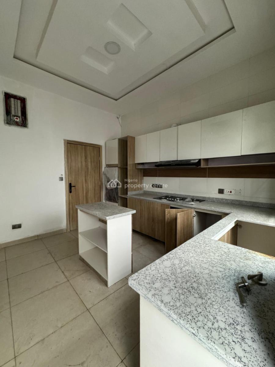 4 bedroom semi-detached duplex for sale