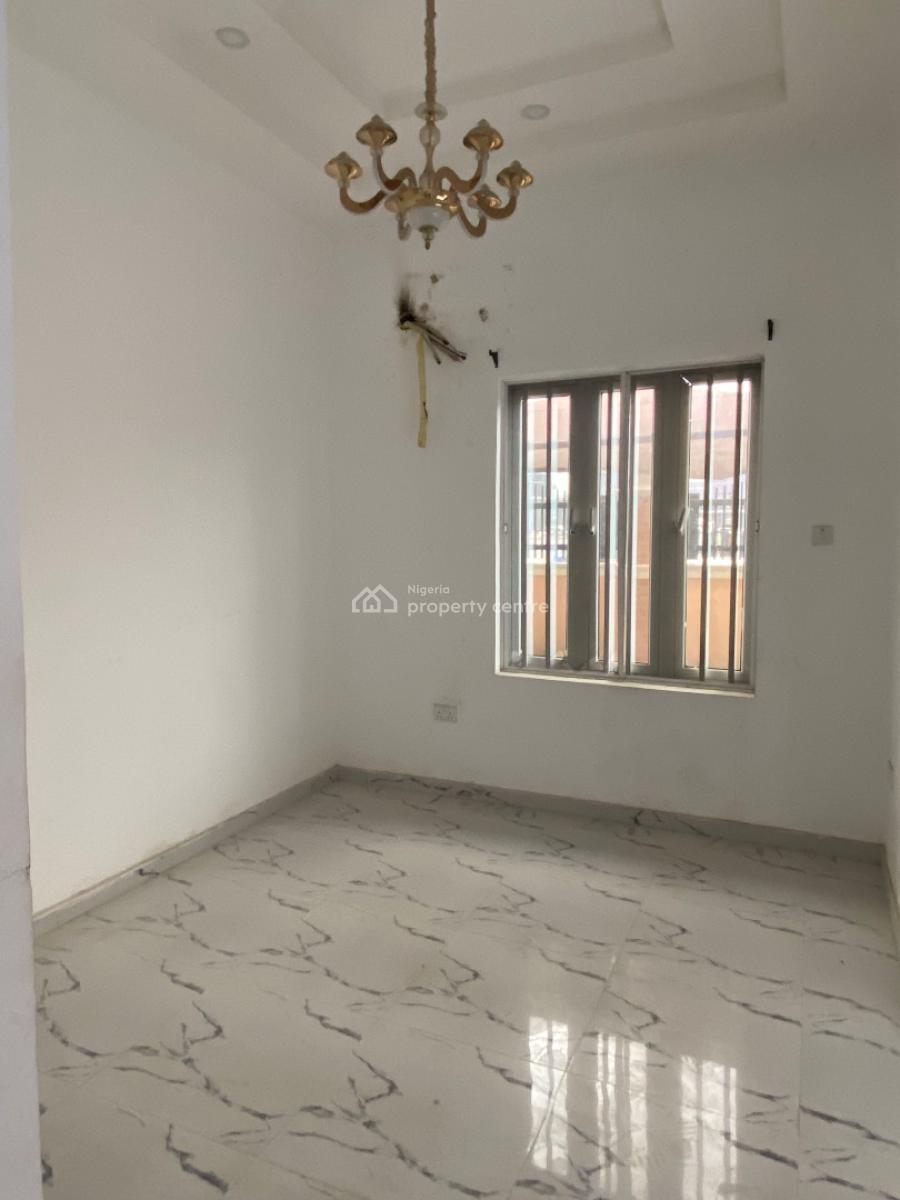 1 bedroom mini flat (room and parlour) for rent