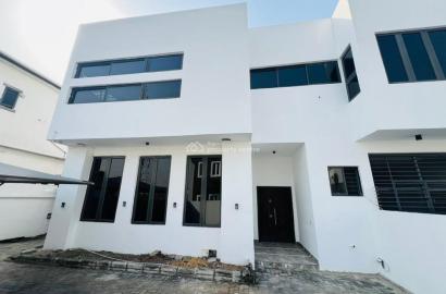 4 bedroom semi-detached duplex for rent