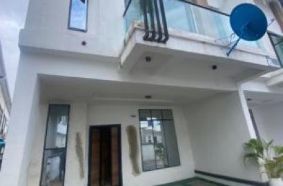 Luxury 4 Bedroom Terrace Duplex