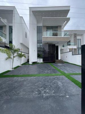 Luxury 4 Bedroom Fully Detached Duplex
