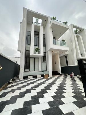 High End Luxury 5 Bedrooms Detached Duplex