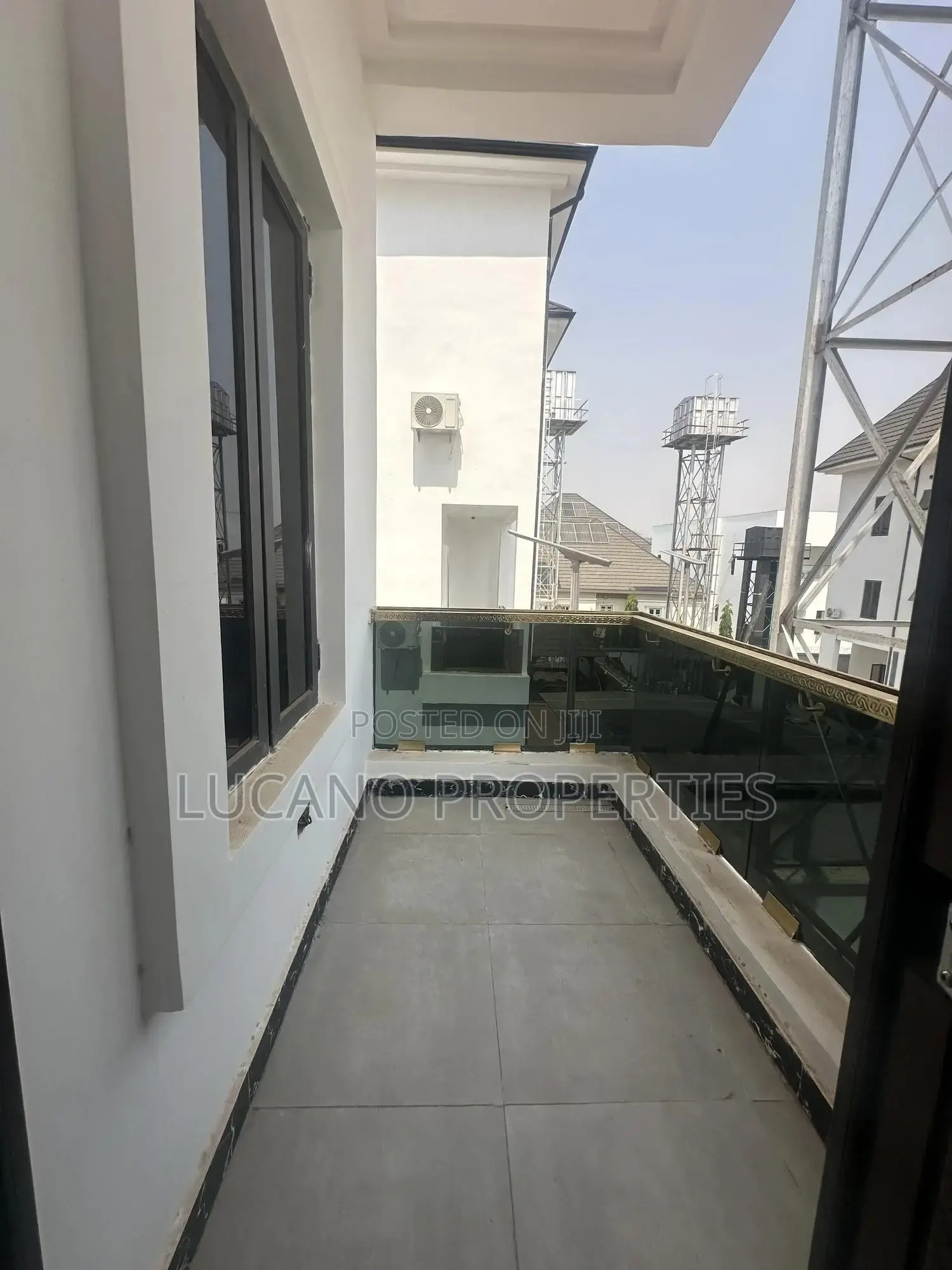 6bdrm Duplex in Guzape Main for sale
