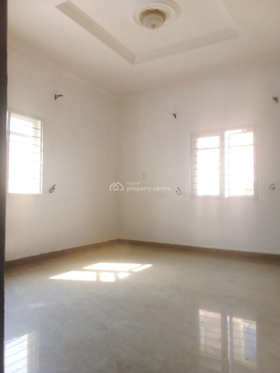 3 bedroom flat / apartment for rent