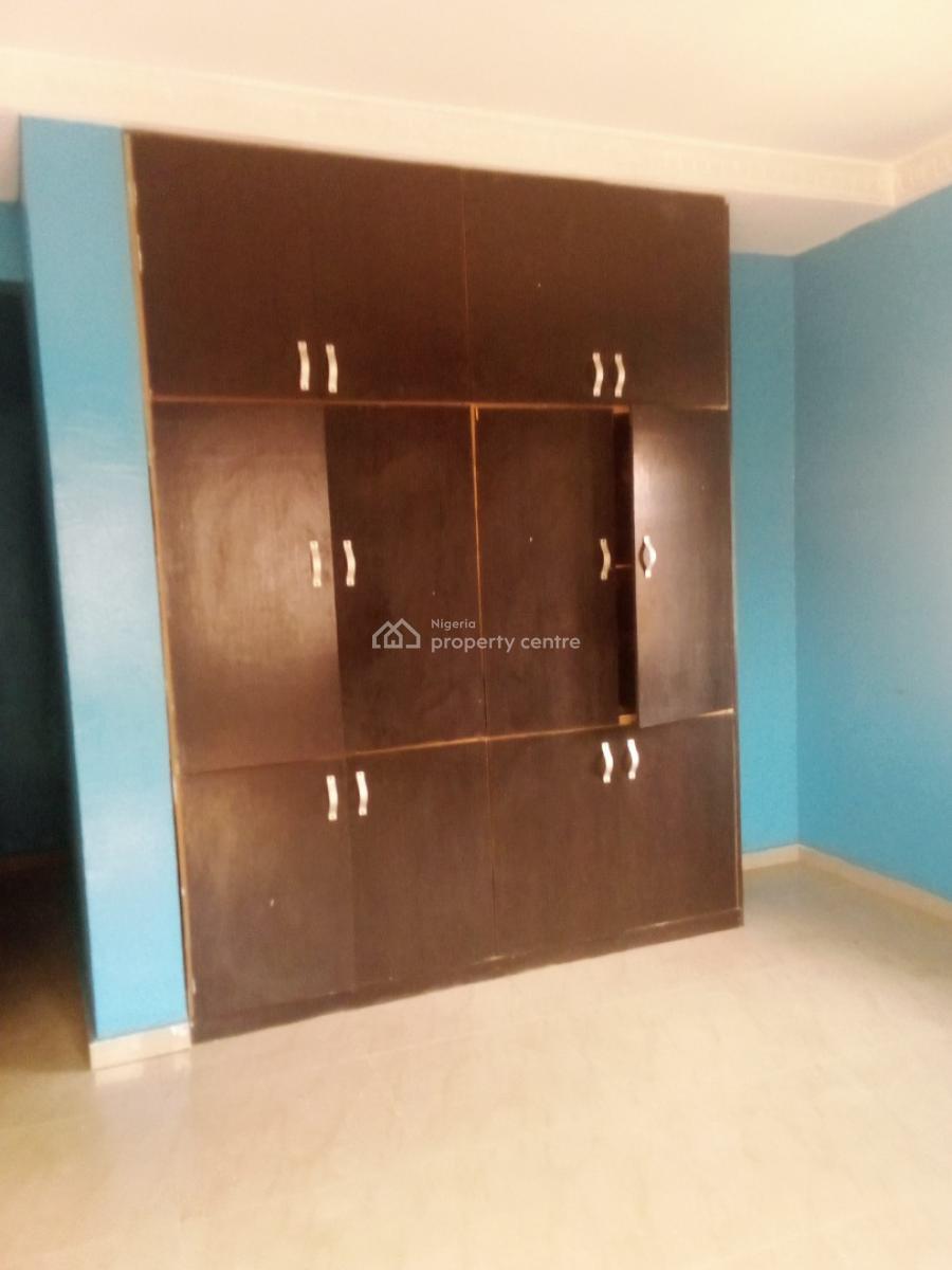 3 bedroom flat / apartment for rent