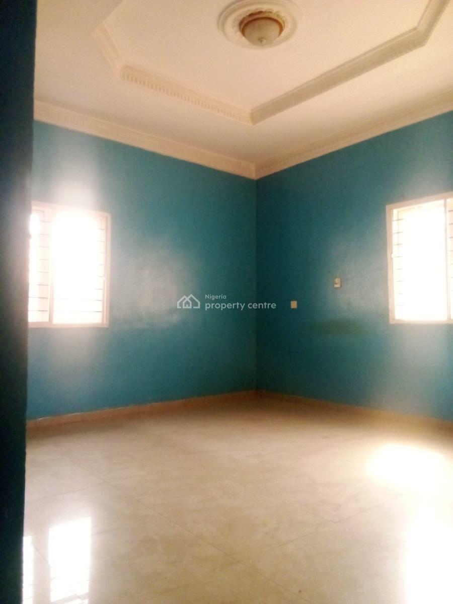 3 bedroom flat / apartment for rent