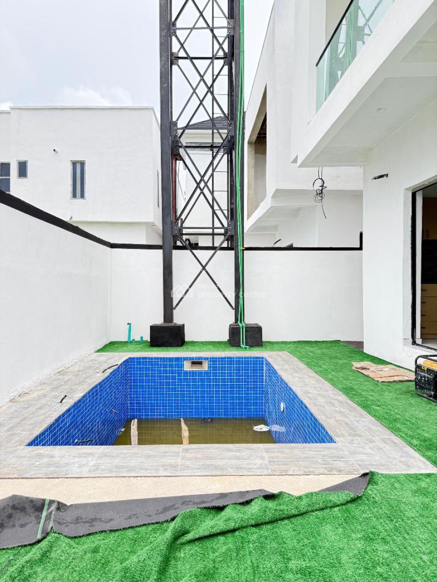 5 bedroom detached duplex for sale