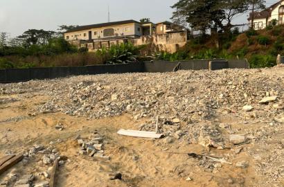 820m2- DRY, LEVEL LAND  LOCATION: MAGODO BROOKS ,  IKEJA, LAGOS.