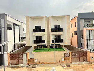 Prestigious 4 Bedroom Semi Detached Duplex with Elevator