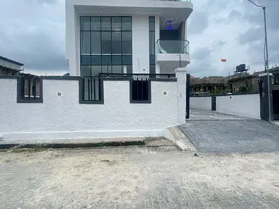 Detached duplex for sale  Exquisite 4 Bedroom Detached Duplex with BQ in an Estate Sangotedo, Ajah, Lagos