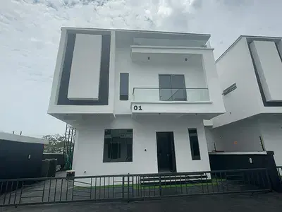 Detached duplex for sale  4 Bedroom Detached Duplex Idado, Lekki, Lagos