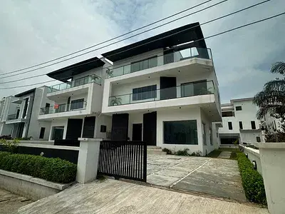 Detached duplex for sale 5 Bedroom Detached Duplex with Cinema, Ikota, Lekki, Lagos