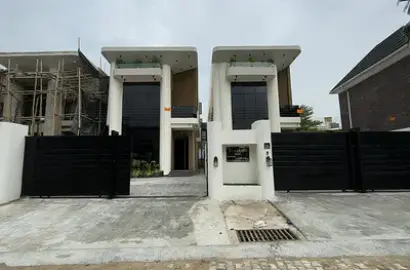 Detached duplex for sale  5 Bedroom Detached Duplex with Swimming Pool Chevron Tollgate, Lekki, Lagos