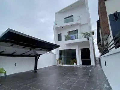 Detached duplex for sale  5-Bedroom Fully Detached Duplex Chevron, Lekki, Lagos