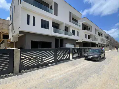 Semi-detached duplex for sale  4 Bedroom Semi-Detached Duplex Elegantly Finished 4bedroom Masterpiece Located in an Estate, Lekki Phase 1, Lekki, Lagos