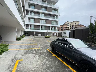 Flat / apartment for sale  3 Bedroom Maisonette with Swimming Pool, Gym Lekki Phase 1, Lekki, Lagos