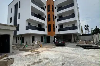 Flat / apartment for sale  3 Bedrooms Apartment with BQ and Elevator Ikeja GRA, Ikeja, Lagos