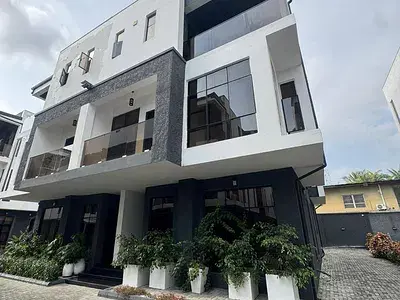 Semi-detached duplex for sale  4-Bedroom Semi-Detached Duplex with BQ Victoria Island (VI), Lagos