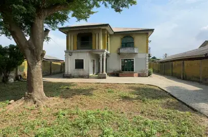 Detached duplex for sale  4 Bedroom Detached Duplex on 900SQM Ibeshe, Ikorodu, Lagos