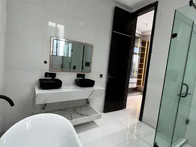 Detached duplex for sale  Modern Day 5 Bedroom Detached Duplex with BQ Aesthetically Pleasing Home Within a Prestigious Estate, Chevron, Lekki, Lagos