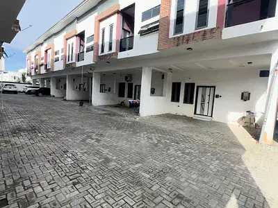 Terraced duplex for rent  3 Bedroom Terrace Duplex with BQ Chevron Toll Gate, Orchid Road, Lekki, Lagos